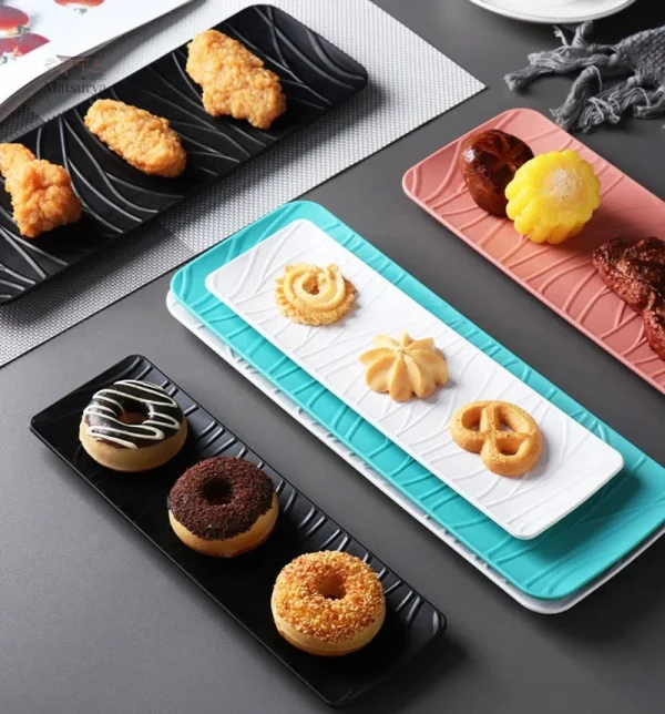 Assiette japonaise pour servir des sushis