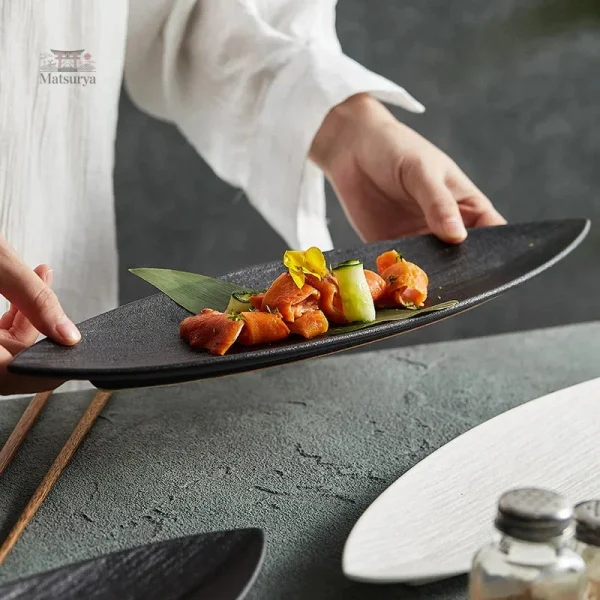 Assiette design pour sushis, style japonais authentique