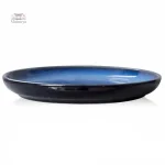 Assiette bleue traditionnelle du Japon
