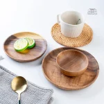 Assiette en bois design japonais
