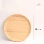 Assiette japonaise en bois, idéale pour les plats asiatiques