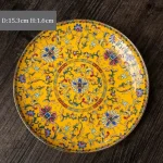 Assiette en céramique japonaise à usage quotidien