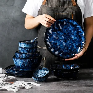 Design rétro pour une assiette japonaise unique et originale