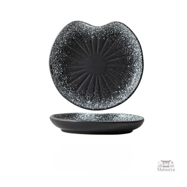 Assiette décorative japonaise, forme organique