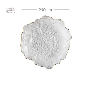 Assiette ronde en céramique au design martelé