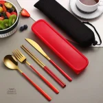 Assortiment de couverts asiatiques