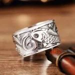 Bague Koi en design japonais élégant