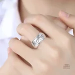 Bague de style japonais, dragon mythique en relief