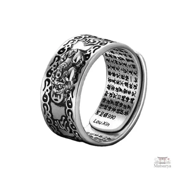 Bague artisanale japonaise à breloques uniques