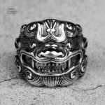 Bague en acier au design japonais élégant