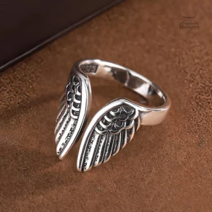 Bague japonaise design ailes en métal élégant