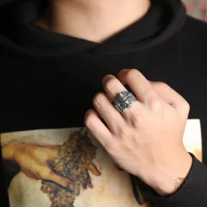 Bague Cat Ring, design délicat inspiré de la culture japonaise