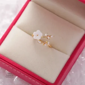 Bague Japonaise Fleur de cristal élégante