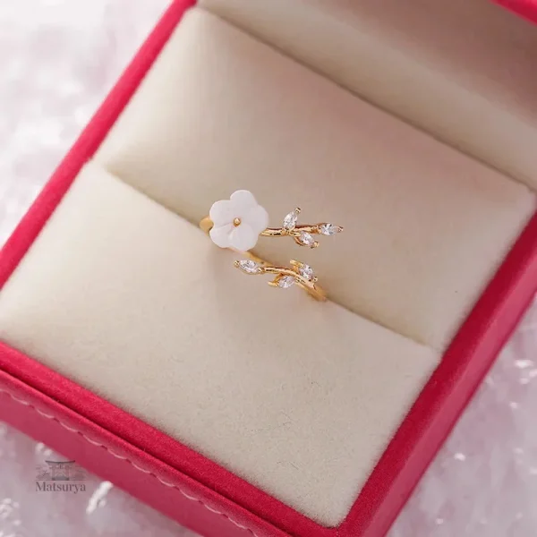 bague-japonaise-fleur-de-cristal-1 Bague Japonaise Fleur de cristal élégante