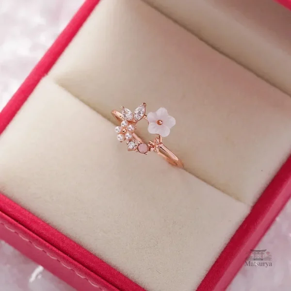Bague délicate en cristal, inspiration japonaise