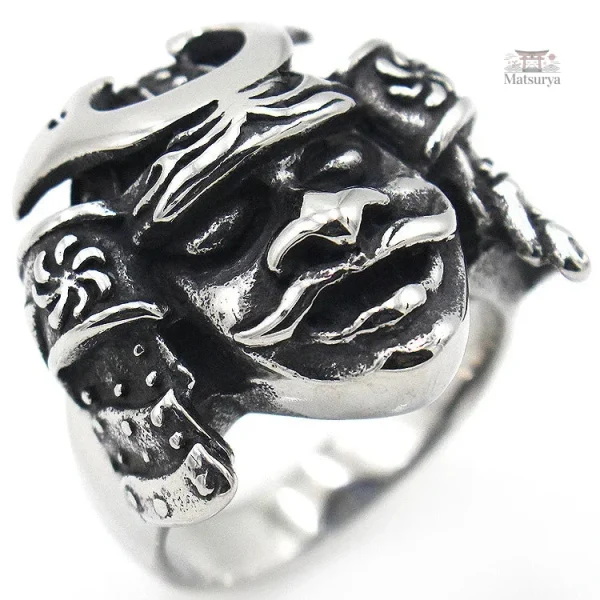 Bague japonaise ornée de motifs traditionnels