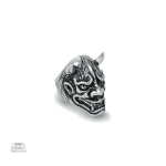 Bague ornée d'un visage démoniaque inspiré du Japon