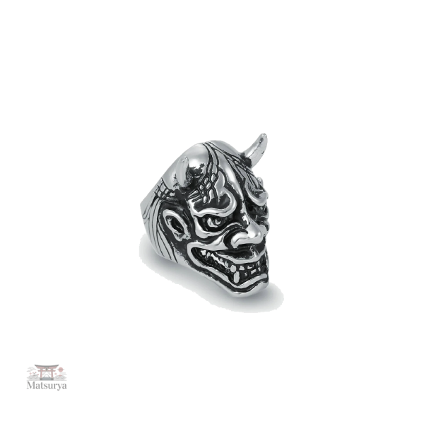 Bague ornée d'un visage démoniaque inspiré du Japon