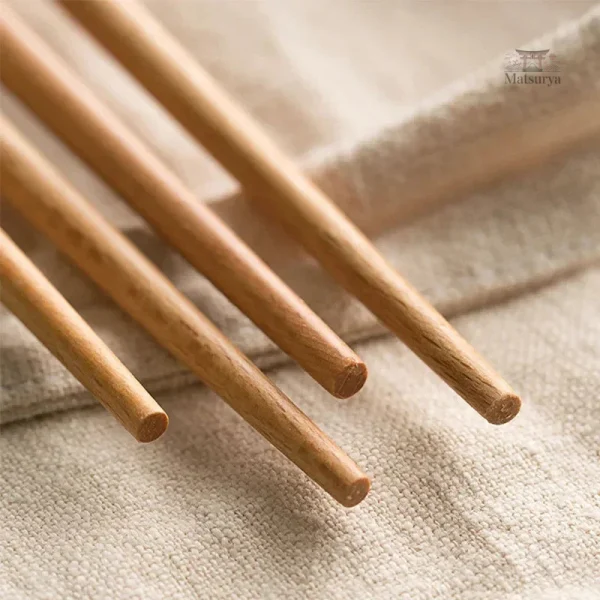 Baguette japonaise, indispensable pour la cuisine asiatique