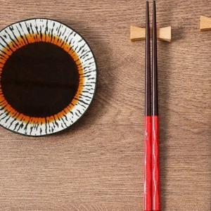 Baguette japonaise en bois pointue pour une expérience authentique