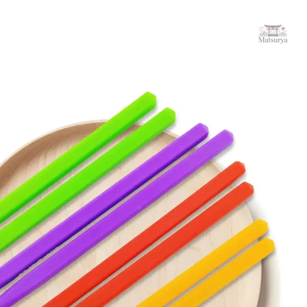 Baguette en silicone colorée pour repas asiatiques