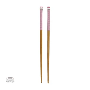 Design mignon de baguette rose avec un petit lapin