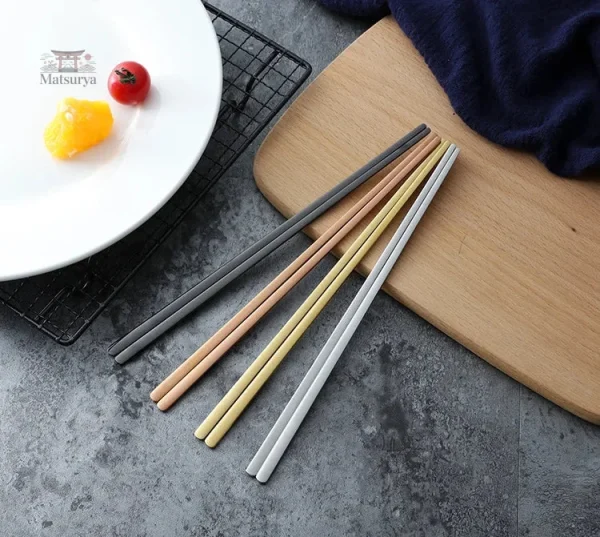 Baguette Japonaise, outil idéal pour déguster vos plats asiatiques