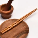 Baguette en bois pour repas japonais