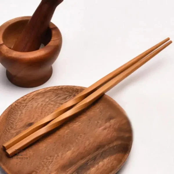 Baguette en bois pour repas japonais