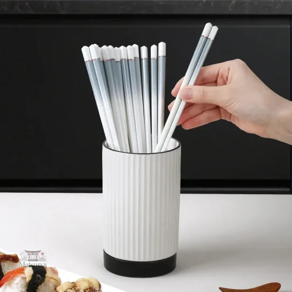 Baguettes en céramique avec design dégradé, vaisselle japonaise