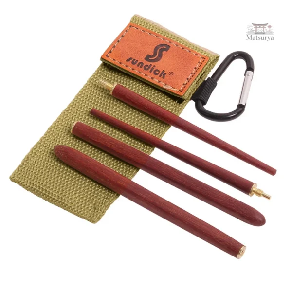 Vaisselle japonaise : baguettes pliantes