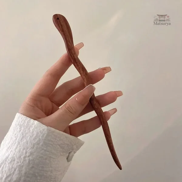 Accessoire de coiffure japonais en bois vintage