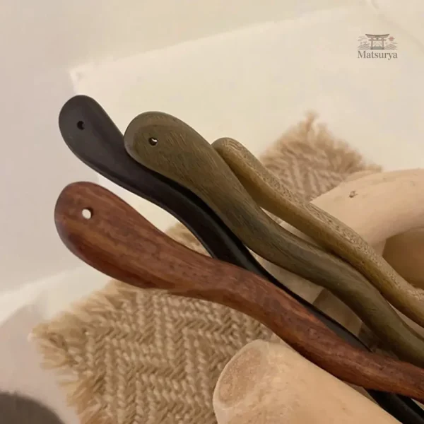 Accessoire capillaire japonais en bois