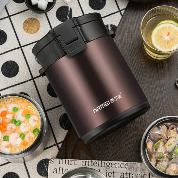 Lunch box design et fonctionnelle