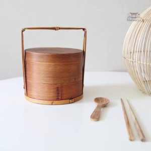 Lunch box en bois japonais pour un style unique