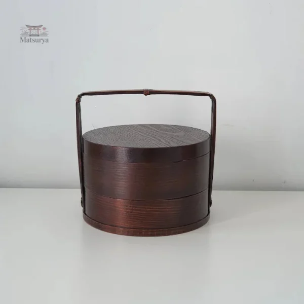 Élégante boîte à lunch japonaise en bois