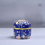 Boîte à thé japonaise avec design minimaliste