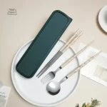 Accessoires de table japonais sophistiqués