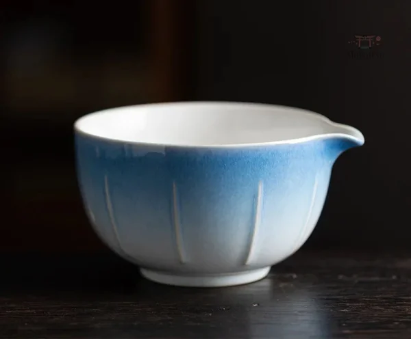 Accessoire art du thé avec finition dégradée