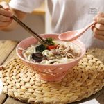 Bol à nouilles japonais en céramique traditionnelle