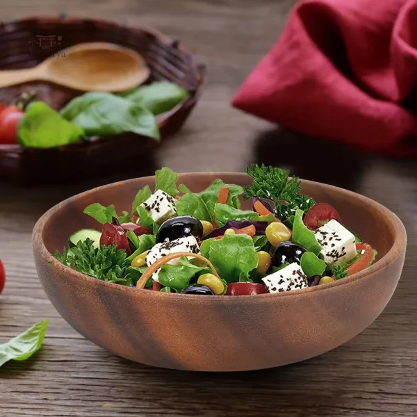 Bol japonais pour salades, design traditionnel et esthétique