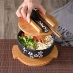Bol japonais traditionnel avec baguette incluse