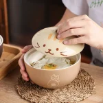 Bol japonais décoré d'un chat élégant