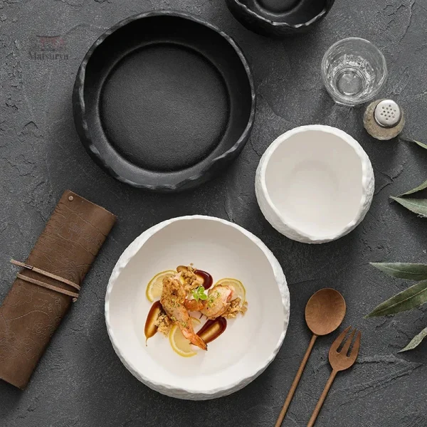 Bol contemporain en céramique pour service à table