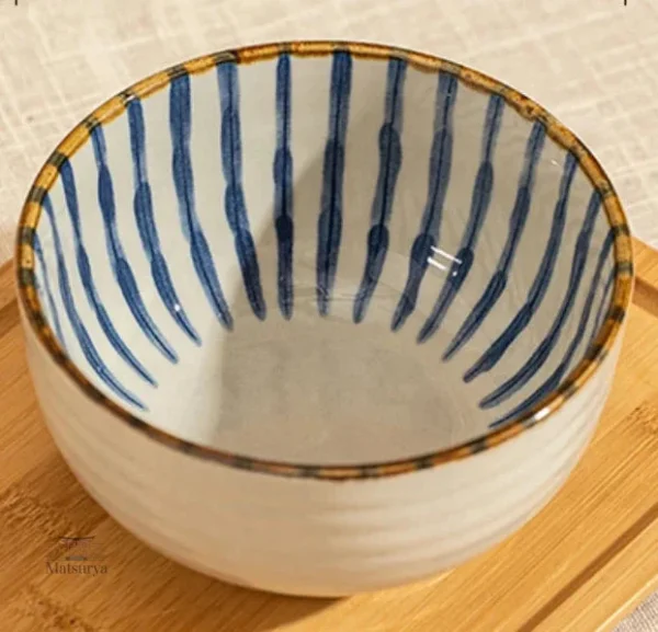 Bol en céramique au design japonais minimaliste