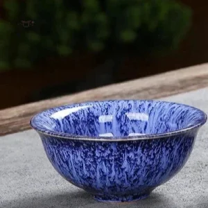 Bol thé japonais traditionnel en céramique