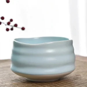 Bol à thé matcha traditionnel en porcelaine
