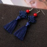 Boucle d'oreille japonaise en soie tressée, design noeud - vue 2