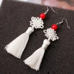 Noeud en soie, boucle d'oreille japonaise unique