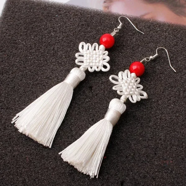 Noeud en soie, boucle d'oreille japonaise unique